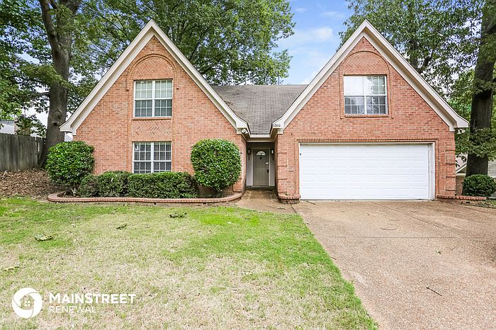 1st image of 6860 Hickory Crest Dr