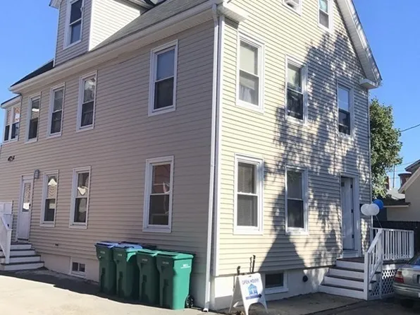 24 Chester Pl, Lynn, MA 01904