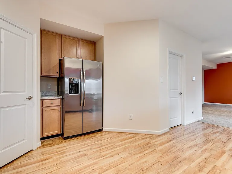 5920 Regal Crest Ter — Photo 18