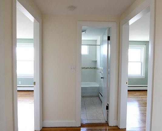 5th image of 94 Moreland St #3