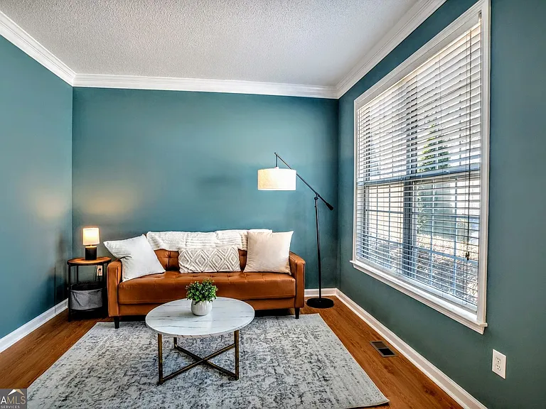 4306 Sugar Maple Ln NW — Photo 5
