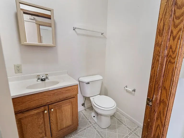 2311 W Wisconsin Ave #9 — Photo 5