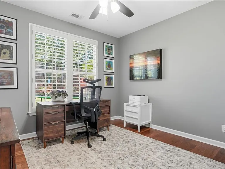 1737 Kinsmon Cv — Photo 21