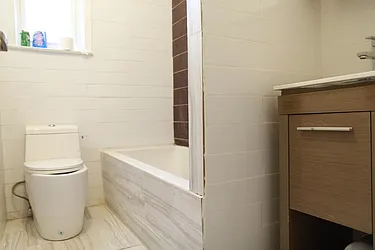 Rented by Rennit Inc.