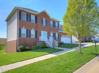 195 Roudabush Dr NW, Christiansburg, VA 24073