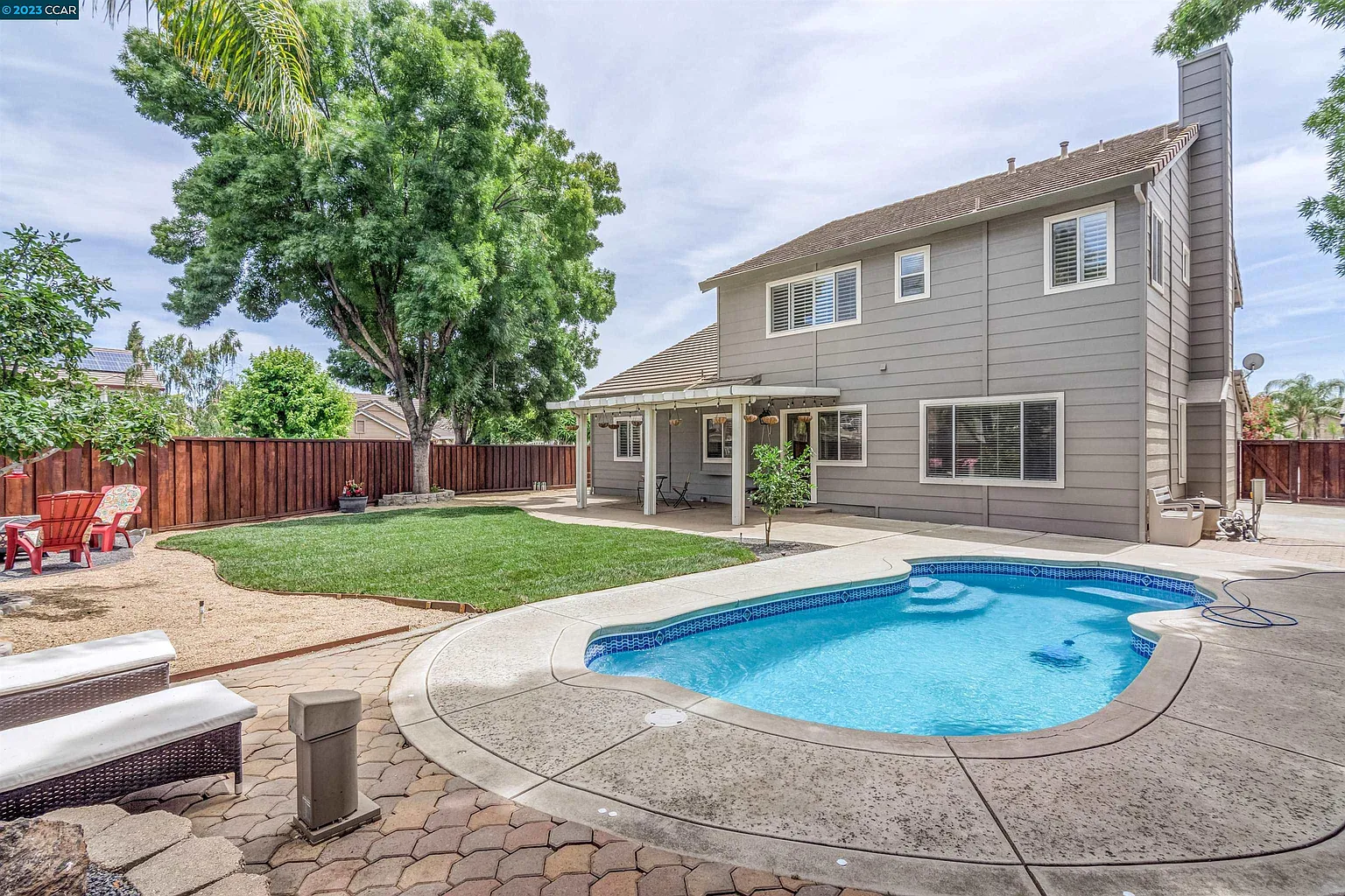677 Bellmeade Way photo 1