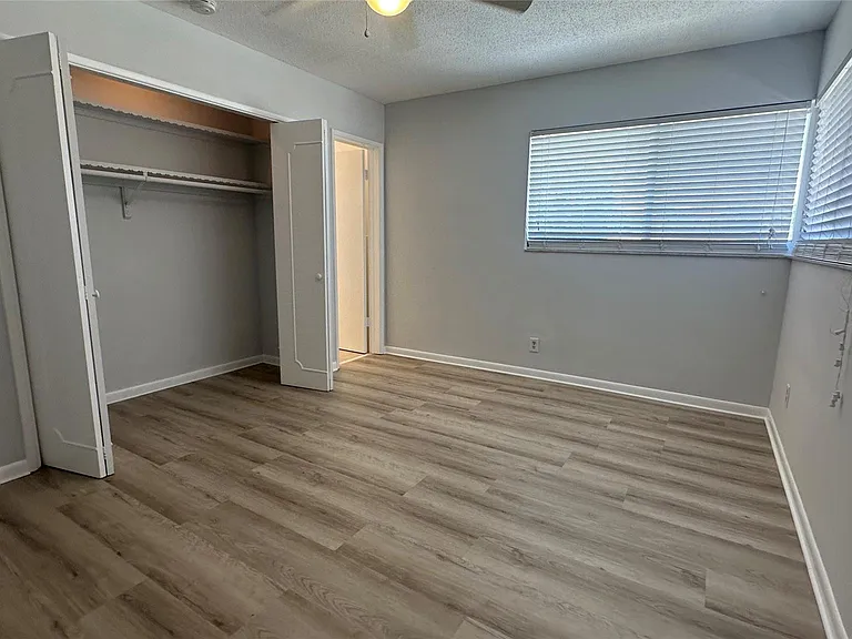 1900 NE 29th St #2C — Photo 7