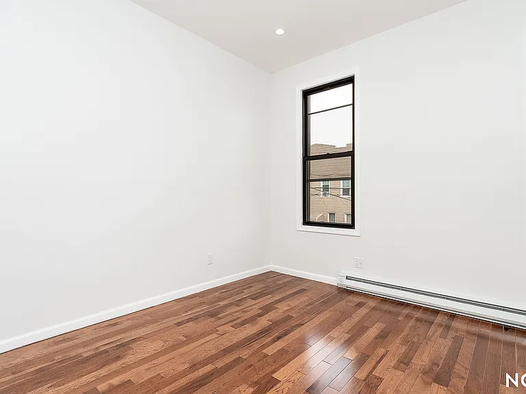 1869 Greene Ave #1F — Photo 19
