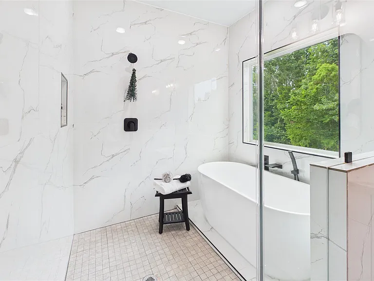 3748 Corder St — Photo 18