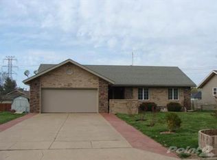 2871 W Westview St, Springfield, MO 65807