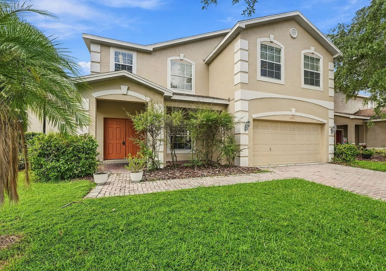 Beautiful 4 bedroom/3 bathroom Home — Photo 3