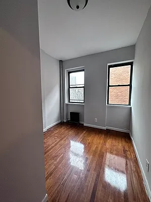 Rented by Aimee Grodanz, LREB | media 10