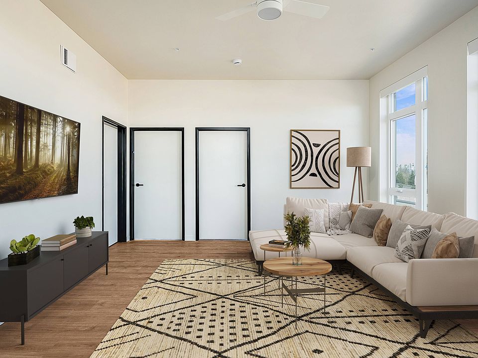 2BR, 1BA - 849+SF - Living Room