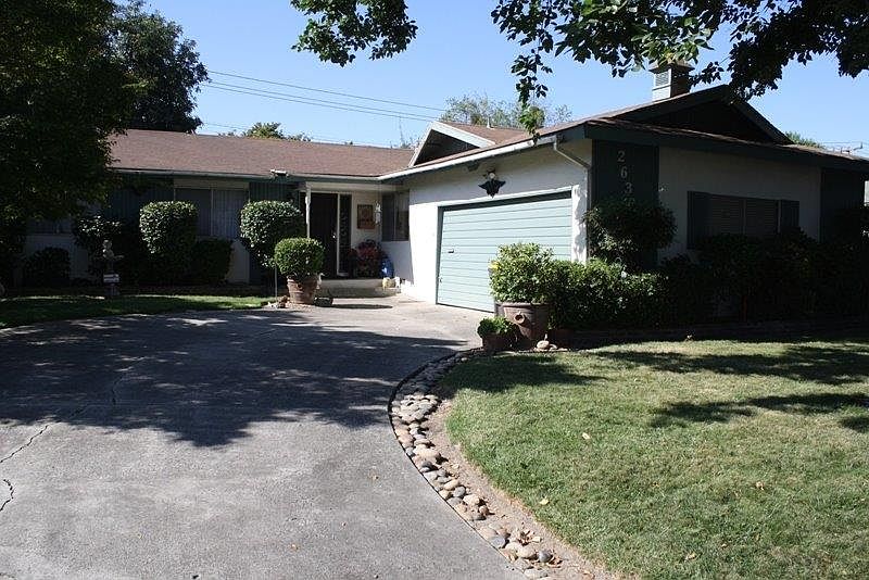 1st image of 2632 Birch Ave
