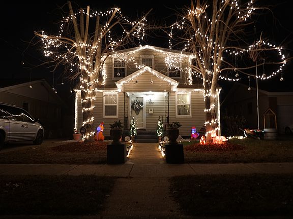 3rd image of 752 Marvin Ave