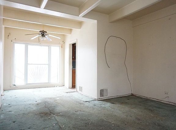 3rd image of 9179 S Burnside Ave