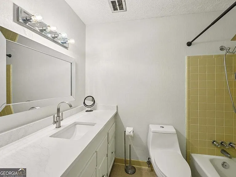 508 Cool Creek Trl SE #A — Photo 26