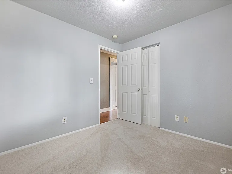 2733 174th St SE — Photo 11