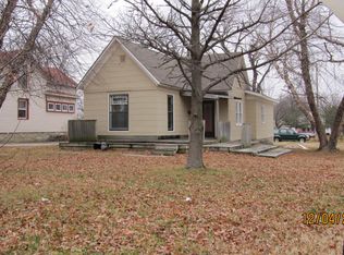 603 S Central Ave, Chanute, KS 66720