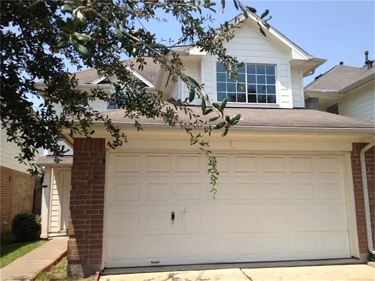1st image of 6714 Bellaire Gardens Dr