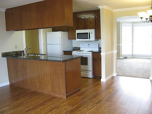 2nd image of 12102 105th Avenue Ct E APT C