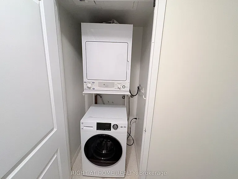 11 Saint Joseph St #1005 — Photo 13