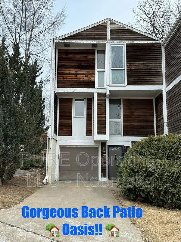 3 bed, 1.5 bath, 1338 sqft, $1,850 — Photo 1