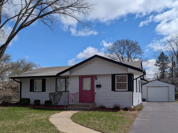 2414 Montana Ave, Rockford, IL 61108
