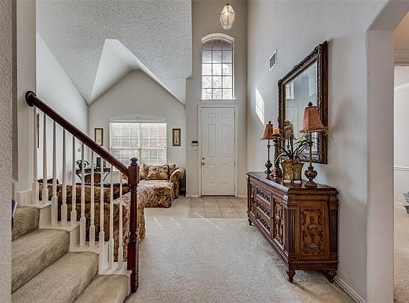 4th image of 1999 Fair Oaks Cir