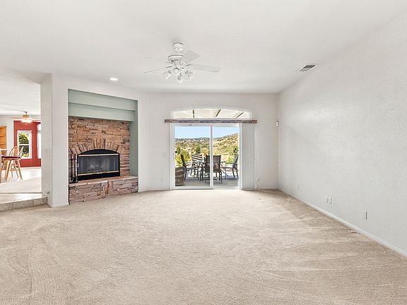 4th image of 15543 Vista Vicente Dr