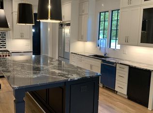 5216 Collingswood Dr, Raleigh, NC 27609