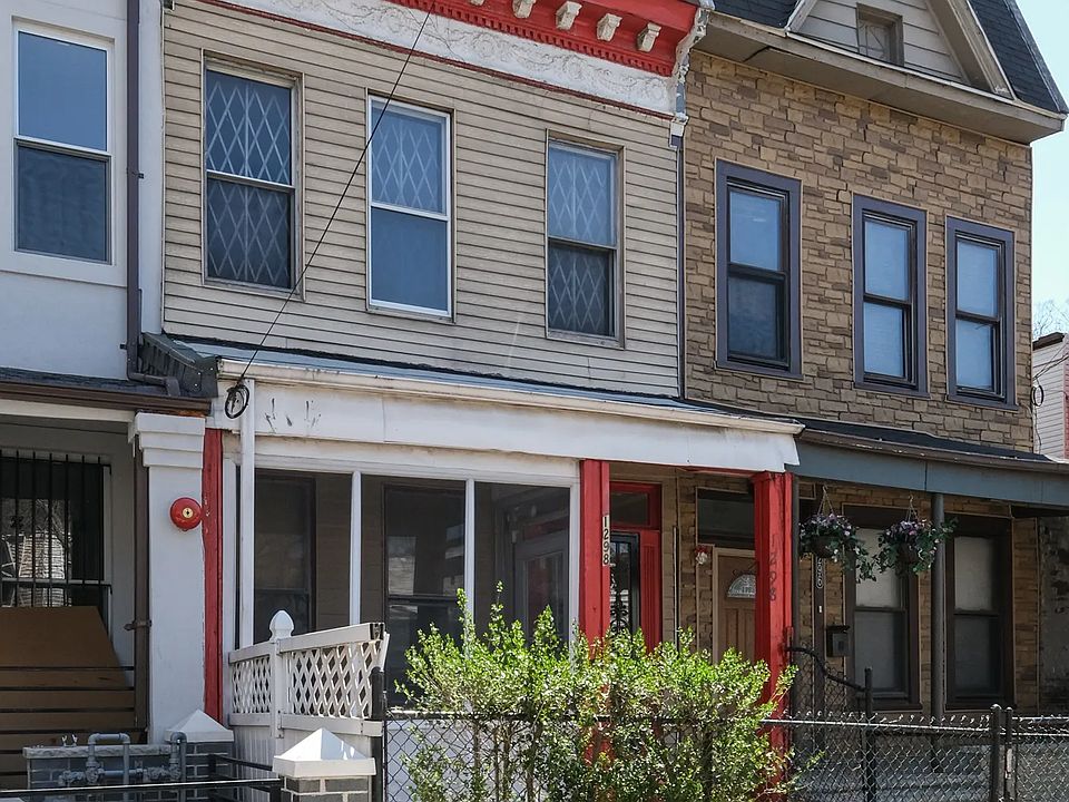 1st image of 1298 College Ave