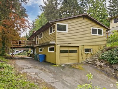 10789 SE 3rd Street, Bellevue, WA, 98004