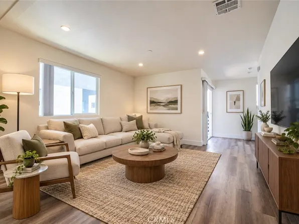 1421 S New Hampshire Ave #1/2, Los Angeles, CA 90006