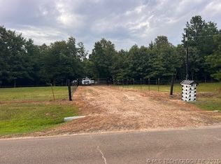 2043 E 2000th Rd, Hugo, OK 74743