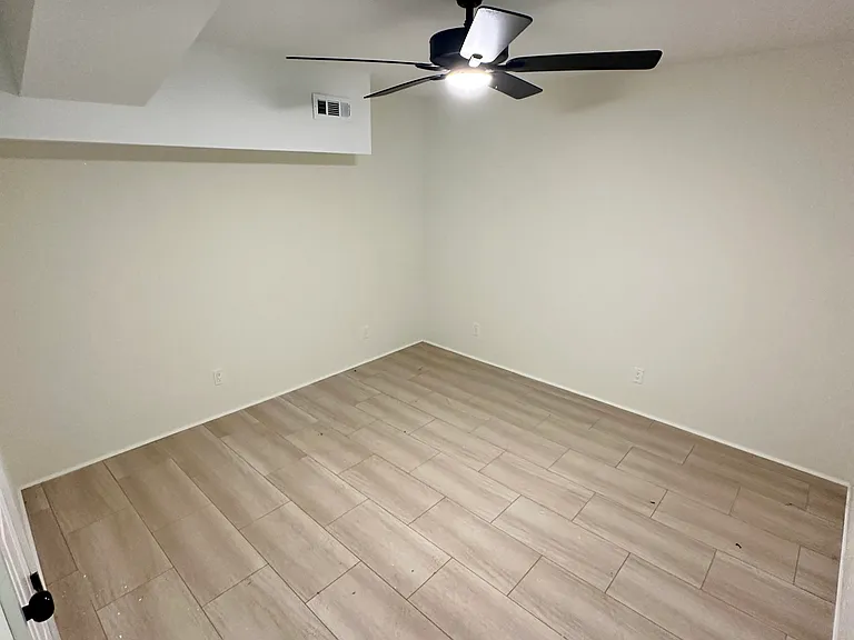 1024 Steven Springs Ct — Photo 42