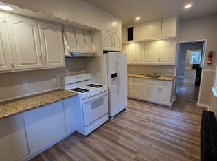 1155 Chestnut St, Reading, PA 19602