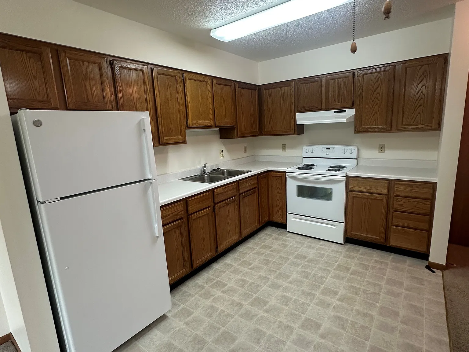 1 bed, $600 — Photo 2