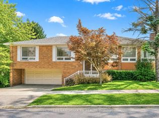 225 Maxome Ave, Toronto, ON M2M3L3