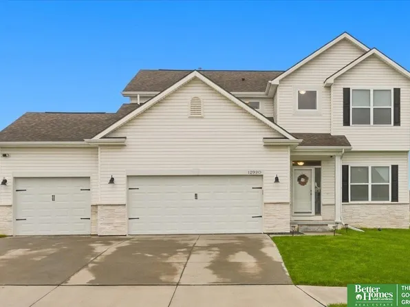 12920 S 54th St, Papillion, NE 68133