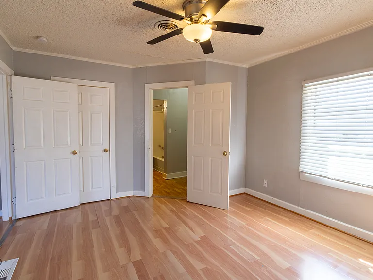 4709 Coronado Ave #4 — Photo 8
