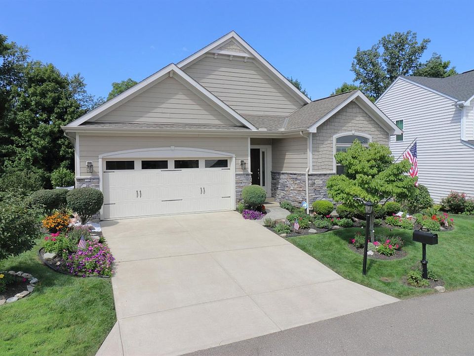 1st image of 4837 Parkside Dr
