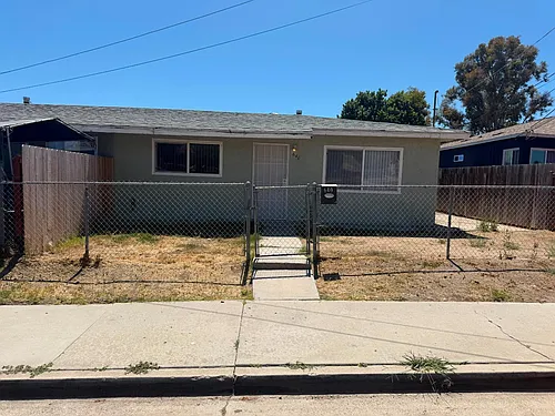 640 Palm Ave #640 Photo 1