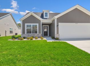 10373 Iowa St, Crown Point, IN 46307