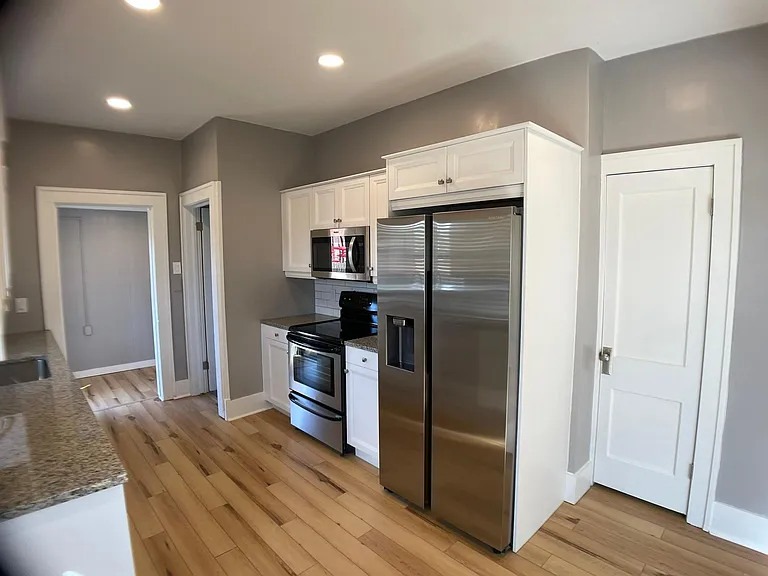 133 N Bluff Ave — Photo 20