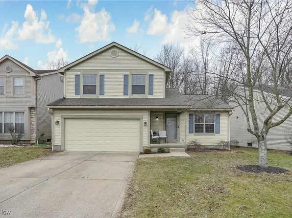 7035 Weurful Dr, Canal Winchester, OH 43110