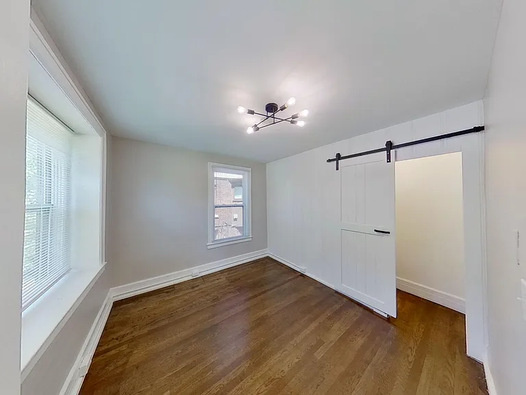 1084 Van Dyke St #102 — Photo 9