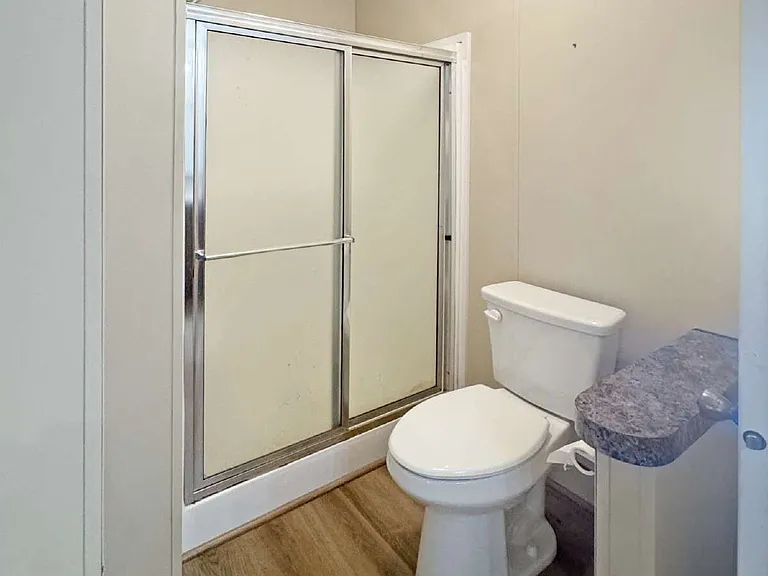 2496 Venture Dr — Photo 14