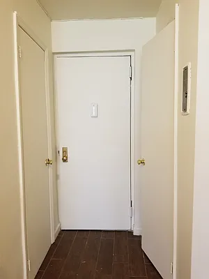 Rented by BRICK & GALO REALTY CORP | media 22