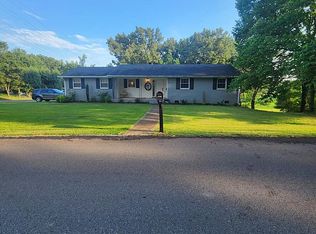 1619 Patriot Ave, Paris, TN 38242